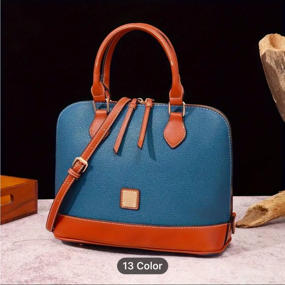 Stylish Handbag - Picture 3 of 7